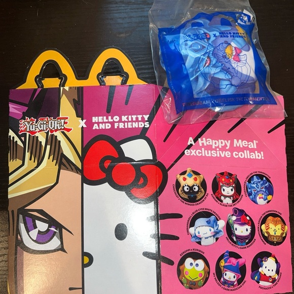 2024 Yu-Gi-Oh X Hello Kitty and Friends TUXEDOSAM x OBELISK THE TORMENTOR NWT - Picture 2 of 5